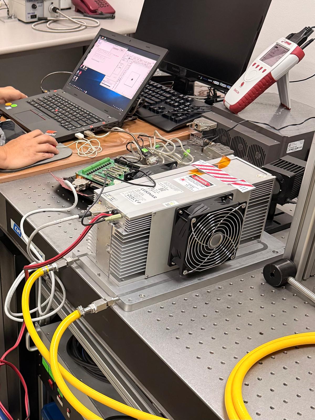 Setting up and testing the LUXINAR CO2 laser block